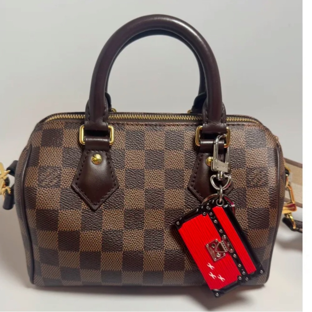 LOUIS VUITTON Authentic Petite Malle Bag Charm ~ Limited Edition BOX INCLUDED - Picture 6 of 8